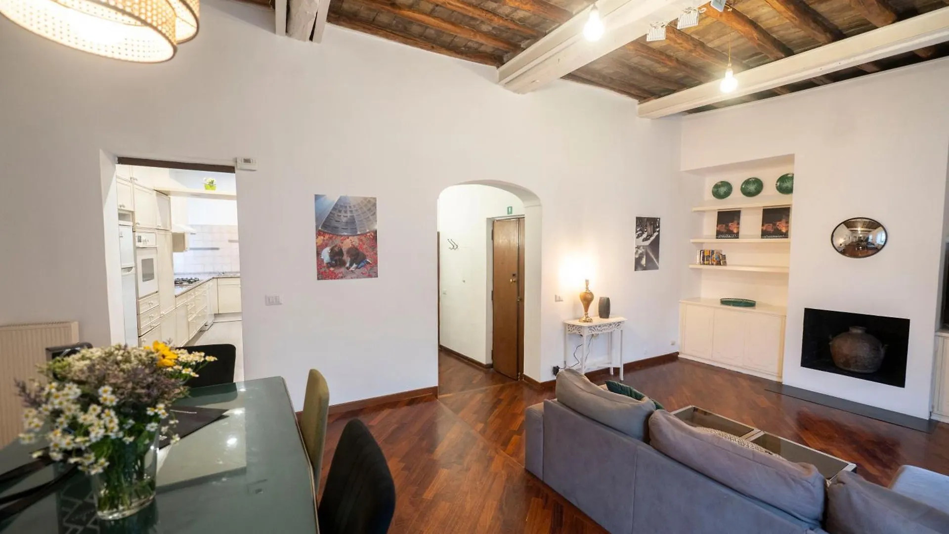 Pantheon Terrace 2 Bedroom Apartment Roma