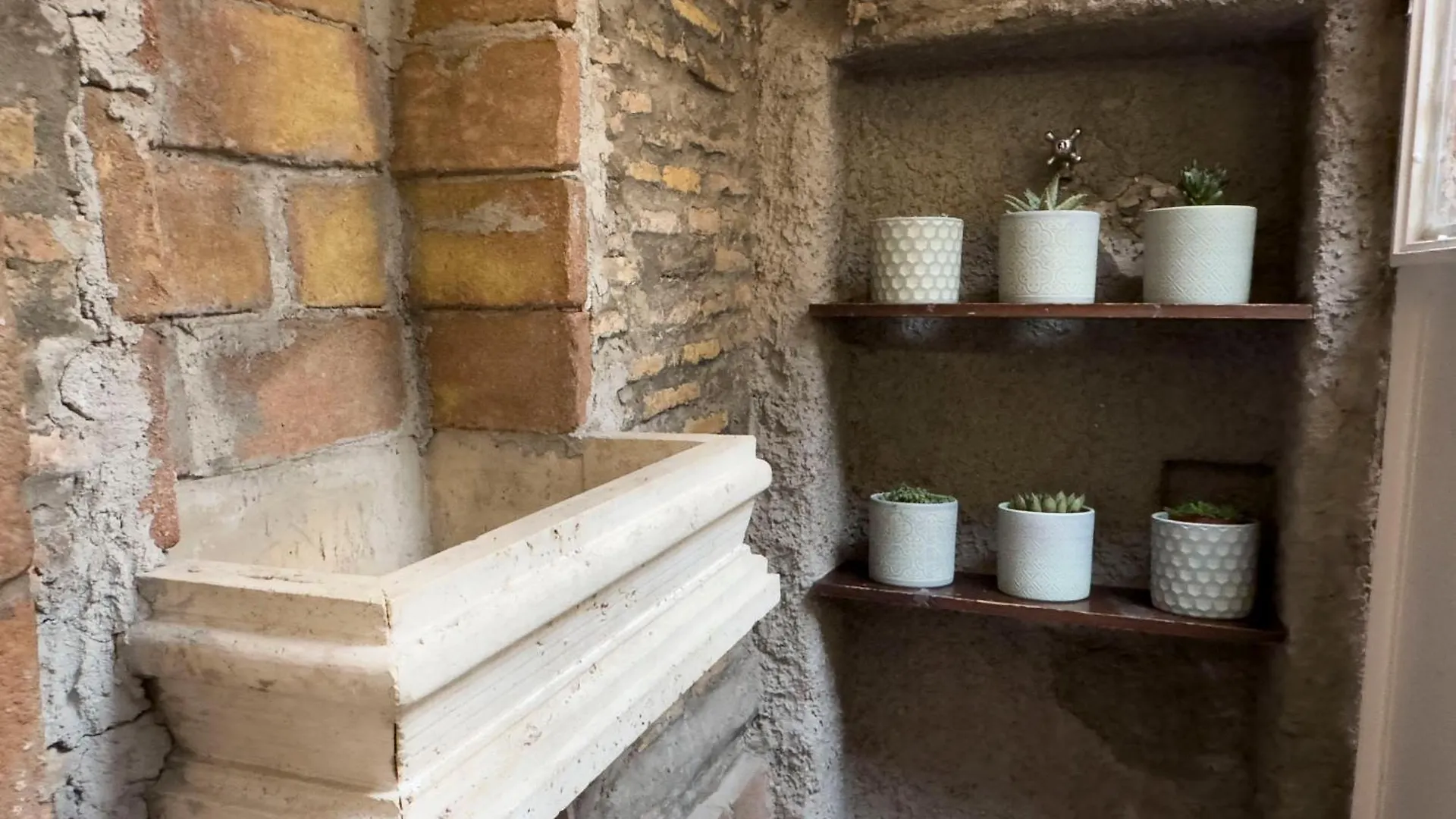 Pantheon Terrace 2 Bedroom Apartment Roma